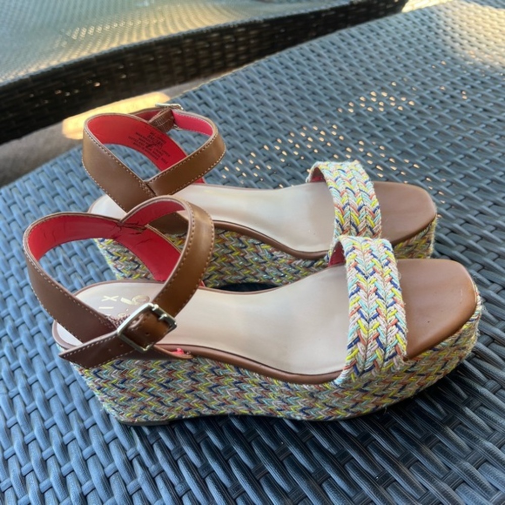 Mix No.6 Cammie multicolor woven platform sandals, women's size 8M